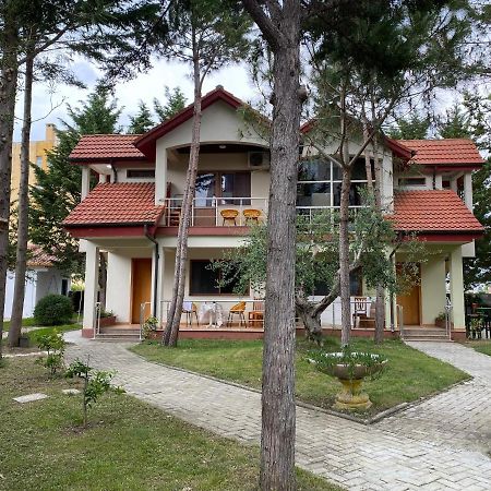 Hotel Garden Villa Ardo Голем Экстерьер фото