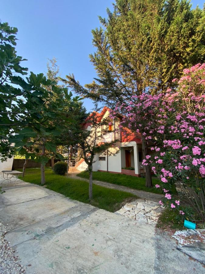 Hotel Garden Villa Ardo Голем Экстерьер фото