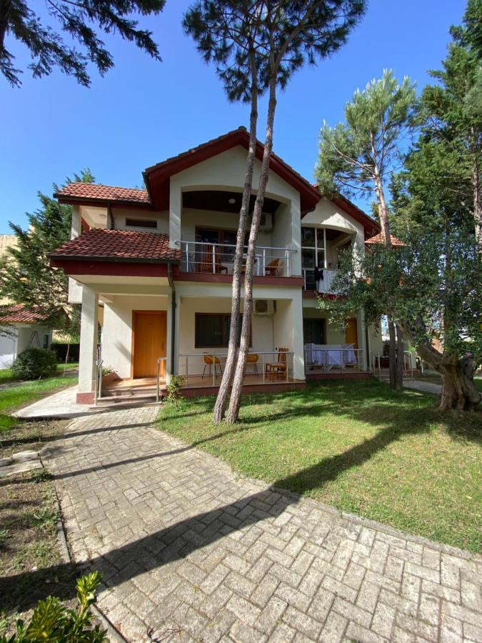 Hotel Garden Villa Ardo Голем Экстерьер фото