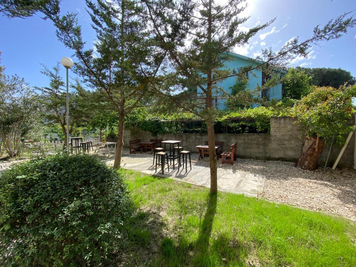 Hotel Garden Villa Ardo Голем Экстерьер фото